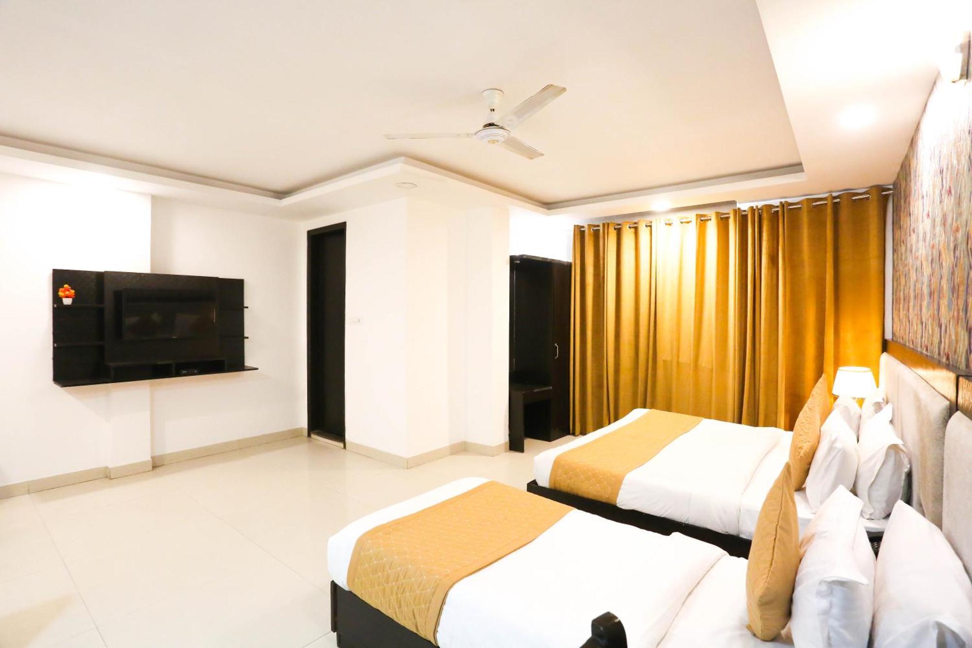 Hotel Aashiyana 뉴델리 외부 사진