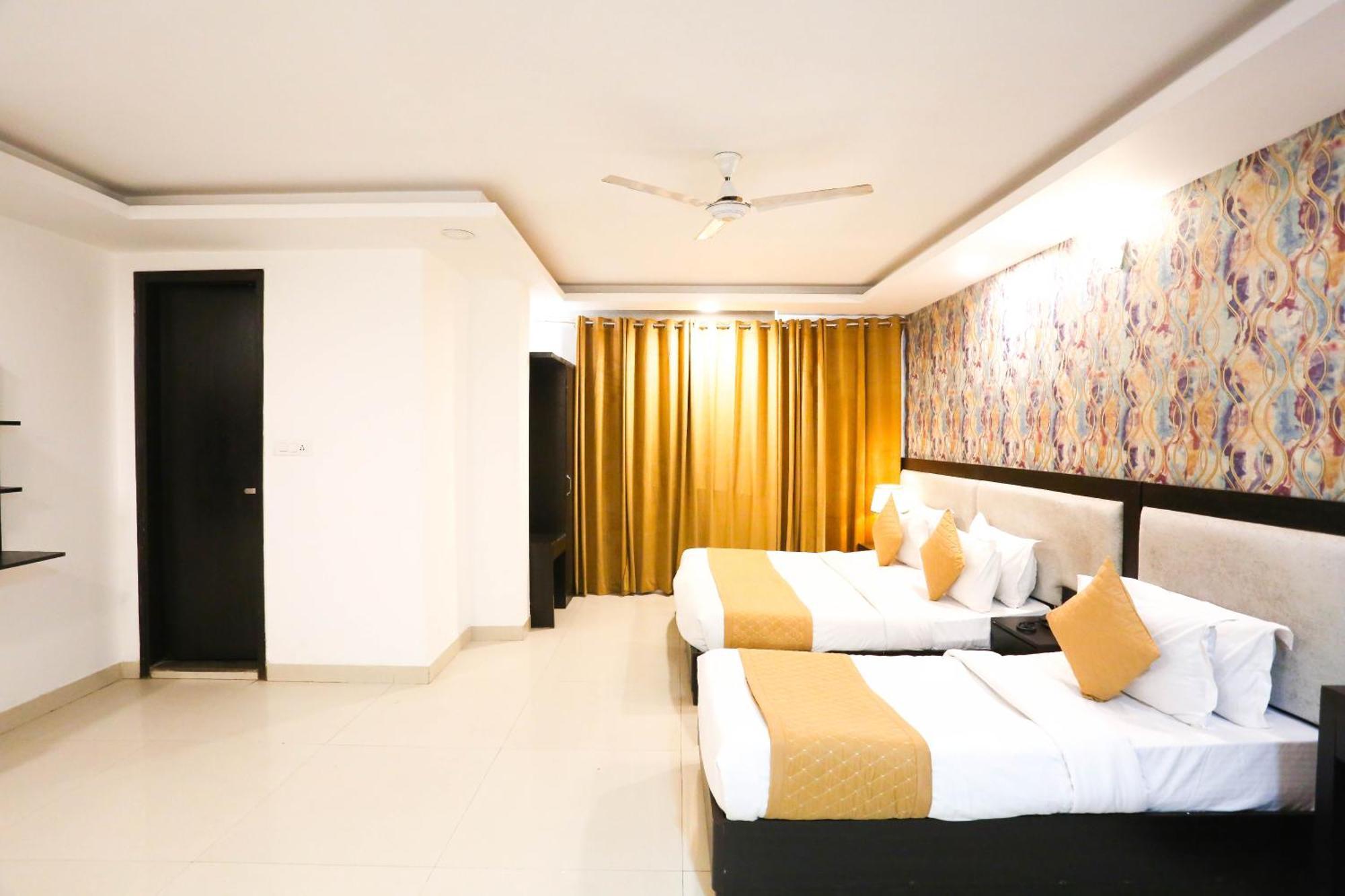 Hotel Aashiyana 뉴델리 외부 사진