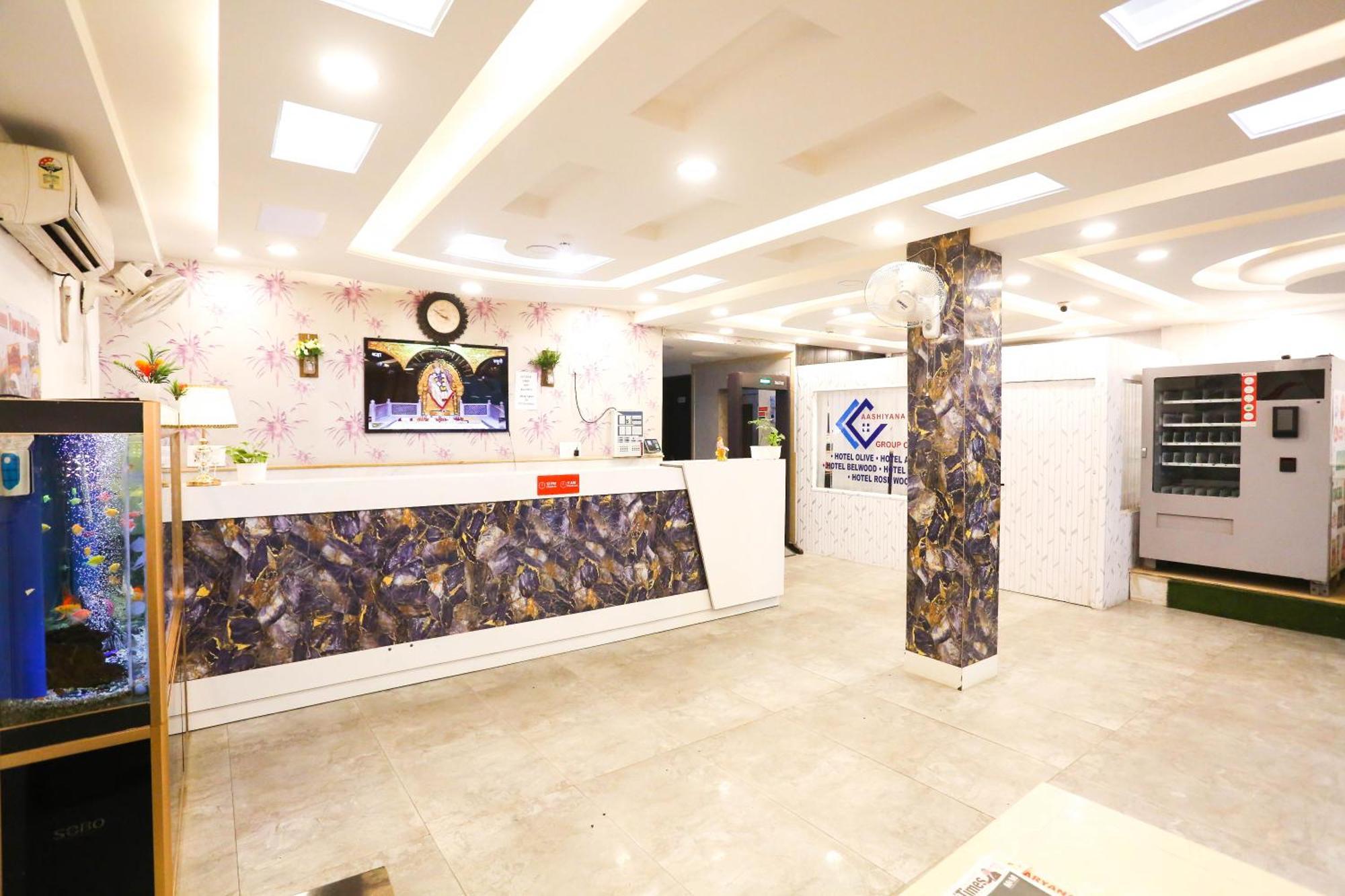 Hotel Aashiyana 뉴델리 외부 사진