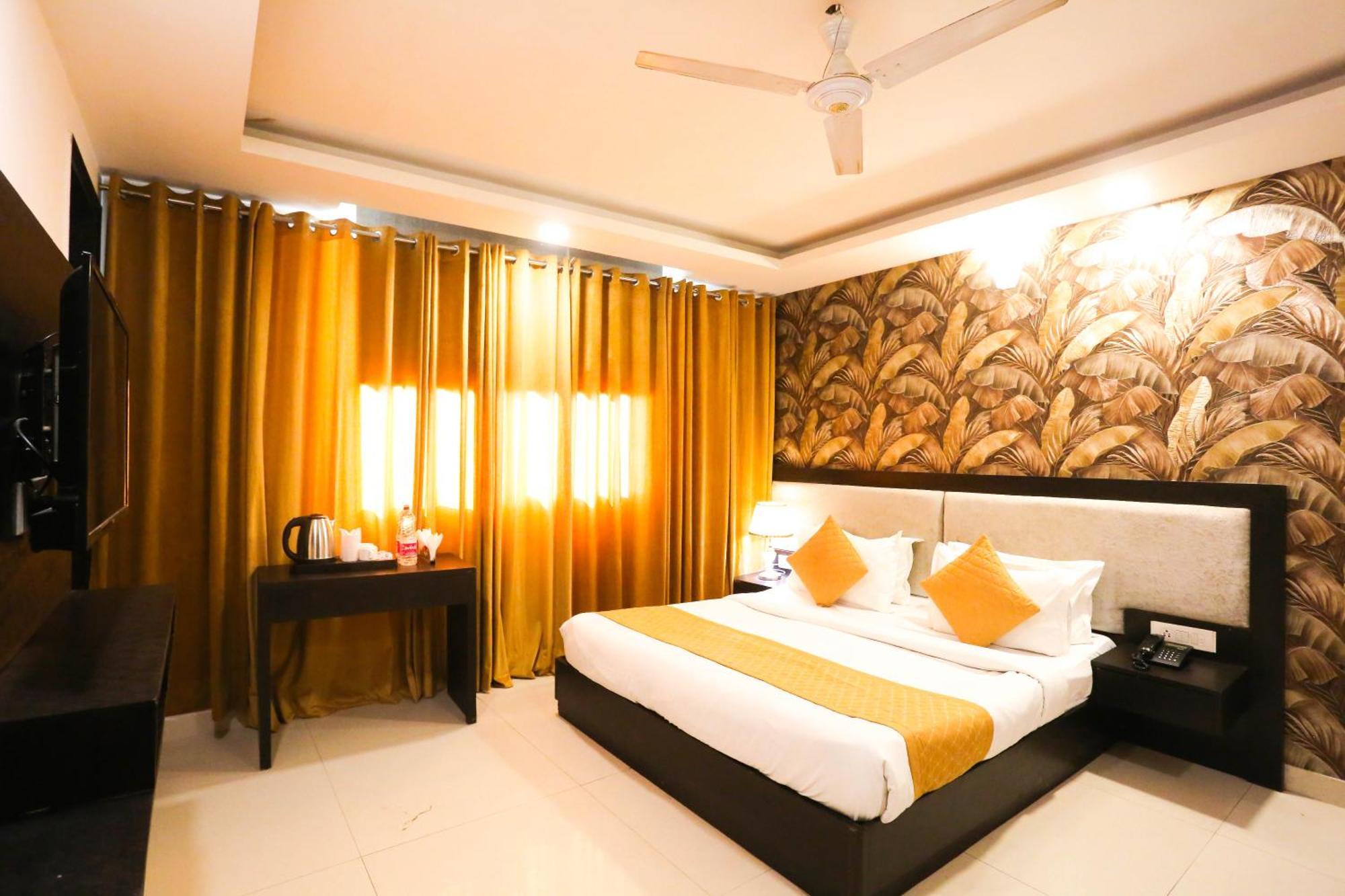 Hotel Aashiyana 뉴델리 외부 사진